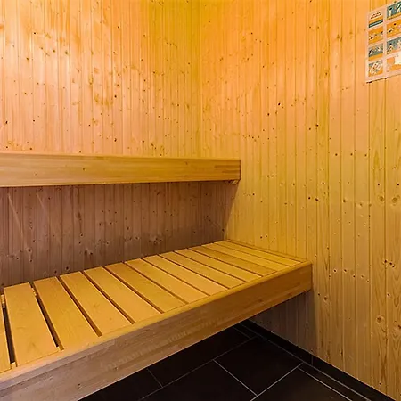 Four-bedroom Holiday In * Hals