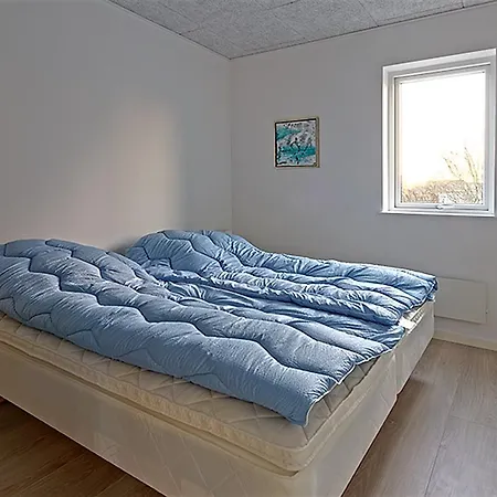 Four-bedroom Holiday In * Hals